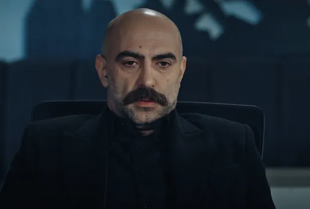 pimini-cekecek-komployu-tezgahladi-edho-191-bolum-fragmani-fesat-kumkumasinin-solugunu-kesiyor-1618349504638.jpg Pimini çekecek komployu tezgahladı! EDHO 191. bölüm fragmanı: Fesat kumkumasının soluğunu kesiyor!-5