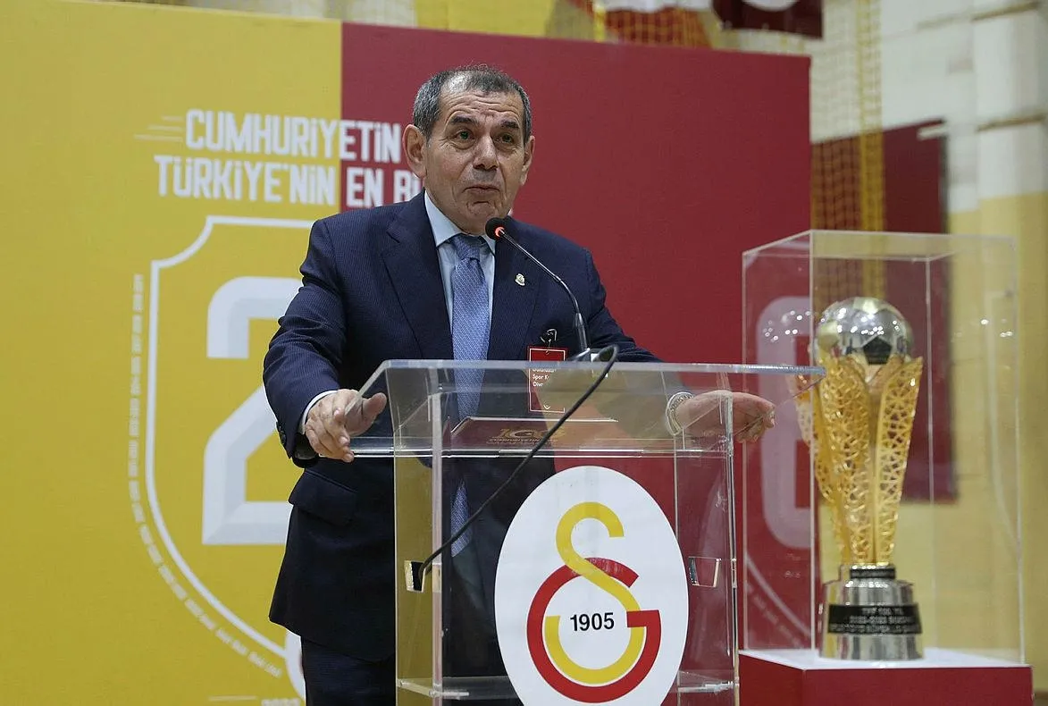 Dursun Özbek’ten transfer açıklaması!