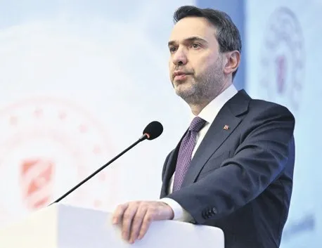 Bakan Bayraktar duyurdu! Azerbaycan’la 33 milyar metreküplük yeni doğal gaz anlaşması imzalandı