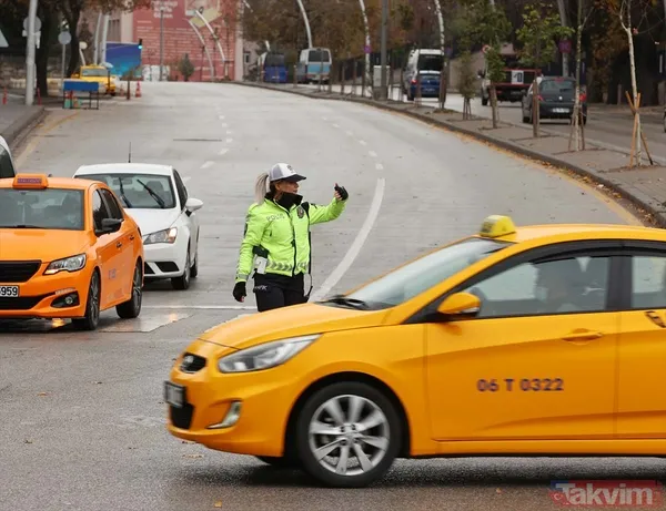 Kadın trafik polisleri Ankara'nın kalbinde trafik düzenini sağlıyor! - 6