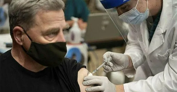 ABD ordusunun komuta kademesi koronavirüs aşısı yaptırdı