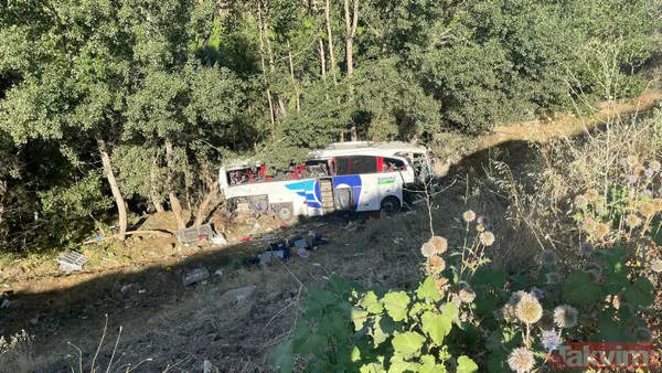 Yozgat'taki kazada dehşet anları: "Aşağı uçtuk, yanımdaki araçtan düştü" | 12 kişiye mezar olan otobüsün son görüntüsü - 19