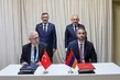 Türkiye ile Ermenistan arasında Ani Köprüsü için imzalar atıldı: Yılmaz ve Paşinyan Erivan’da bir araya geldi