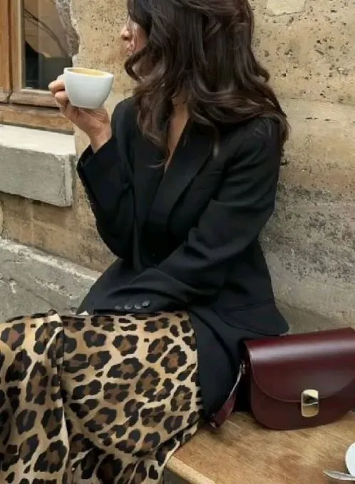 sonbaharin-en-populer-parcalariyla-giyim-onerileri-2024-eylul-en-iyi-kombin-fikirleri-1726509917409.jpg Sonbaharın en popüler parçalarıyla giyim önerileri! 2024 Eylül en iyi kombin fikirleri-8