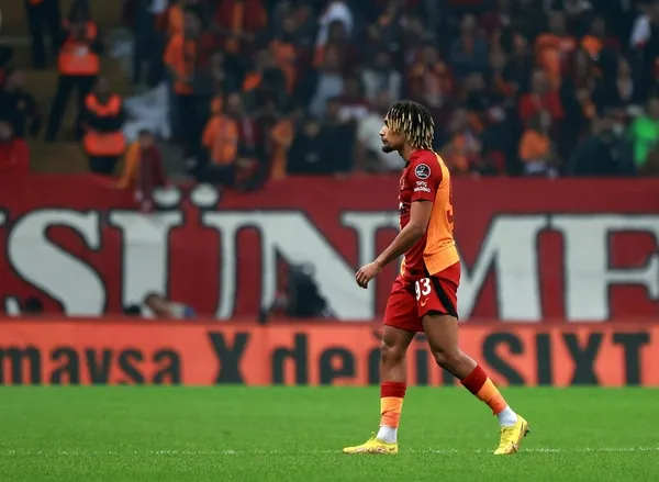 okan-buruktan-karagumruk-macinda-mecburi-rotasyon-muslera-kulubeye-emin-bayram-11e-1666785867459.jpeg Okan Buruk'tan Karagümrük maçında mecburi rotasyon! Muslera kulübeye Emin Bayram 11'e...-2