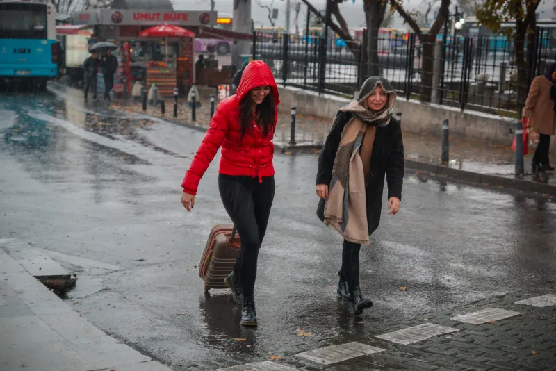 Meteoroloji'den son dakika yağmur ve sağanak uyarısı | 12 Mart İstanbul'da hava nasıl olacak? - 16