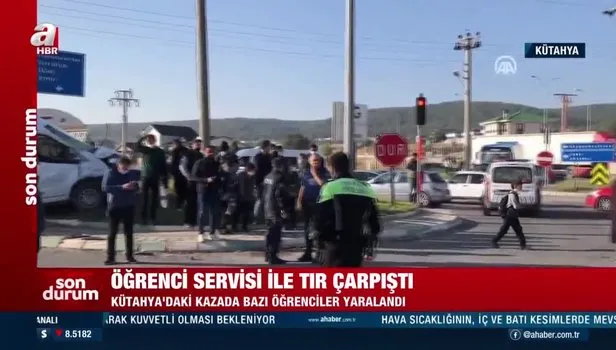 Kütahya son dakika! Öğrenci servisi Tır ile çarpıştı! Yaralılar var