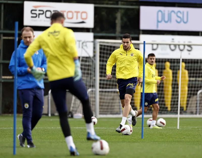 SON DAKİKA FENERBAHÇE TRANSFER HABERLERİ | Fenerbahçe'de ayrılık! İsmail Kartal'ın gözdesi Miha Zajc yolcu - 10