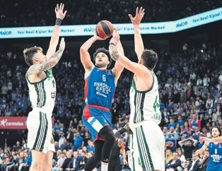 Efes’in hedefi dörtlü final