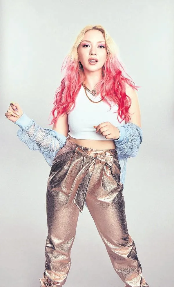 Ece Seçkin bu sene evlenmek istiyor