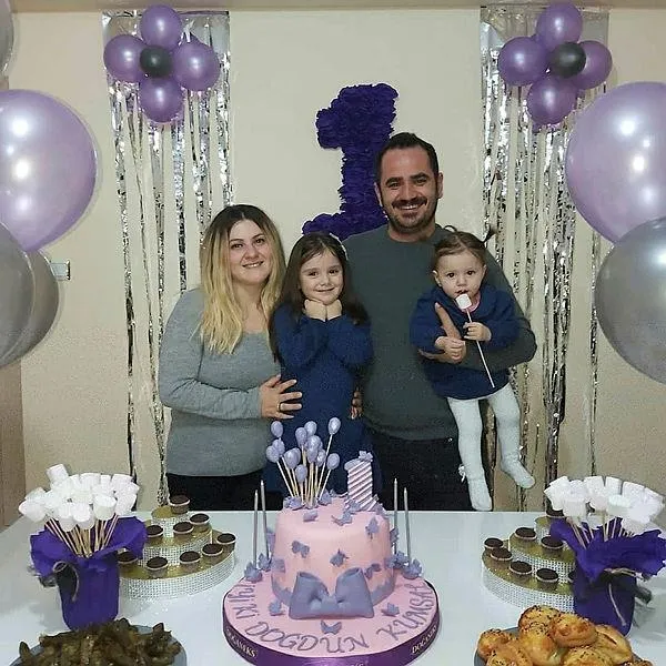 Öğretmen çiftin en acı günü: 1,5 yaşındaki çocukları balkondan düşerek hayatını kaybetti-2