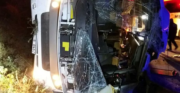 TEM otoyolunda korkunç kaza! 2 ölü 16 yaralı