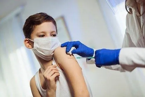 asilamada-yas-siniri-12ye-dustu-randevular-sisteme-tanimlandi-1630865875349.jpeg Aşılamada yaş sınırı 12'ye düştü! Randevular sisteme tanımlandı...-2
