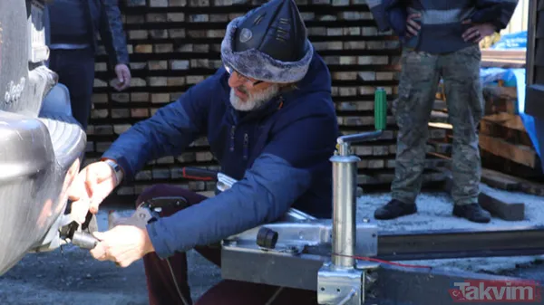 Rize'de Dede Mesleği Olan Ahşap Ustalığını Özveriyle Sürdüren Nesrullah Özdemir (60), Taşınabilir Karavan Tipi Yayla Evleri Üretiyor. Pandemi Stresinden...