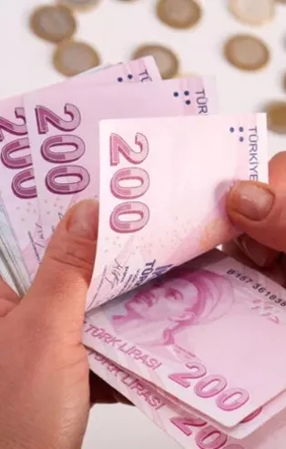 Bankada parası olana müthiş haber! Faiz oranları zirve yaptı! 50.000 ve 100.000 TL birikimi olan 32 günlük faizle kaç TL kazanır?
