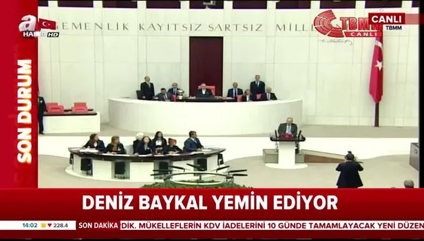 Bay Kemal In Chp Si Kriz Yasarken Deniz Baykal Yemin Etti Takvim