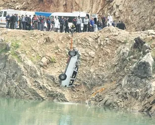 ‘Hanginize yanayım’