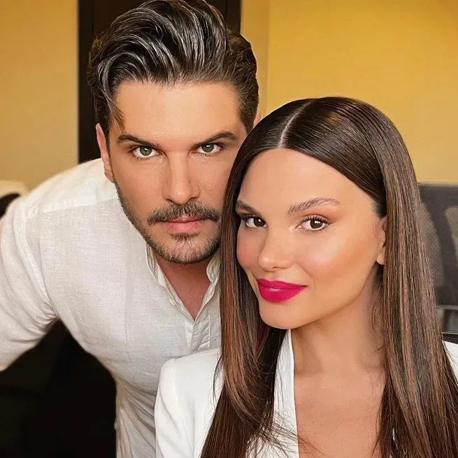 Başka Bir Gün'ün Tuna'sı Berkay Ateş'in büyük aşkı Filenin Sultanları’ndan çıktı! Ezgi Mola’nın partneri bakın kiminle sevgili... - 19