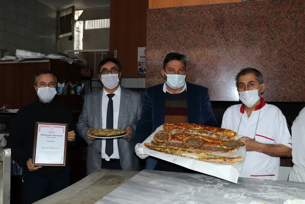 aydin-karacasu-pidesine-cografi-isaret-tescili-alindi-1605869360014.jpg Aydın Karacasu pidesine coğrafi işaret tescili alındı-3