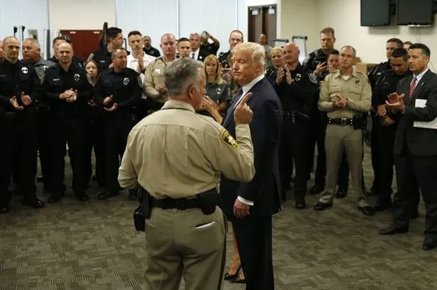 Deli değil terörist!-1