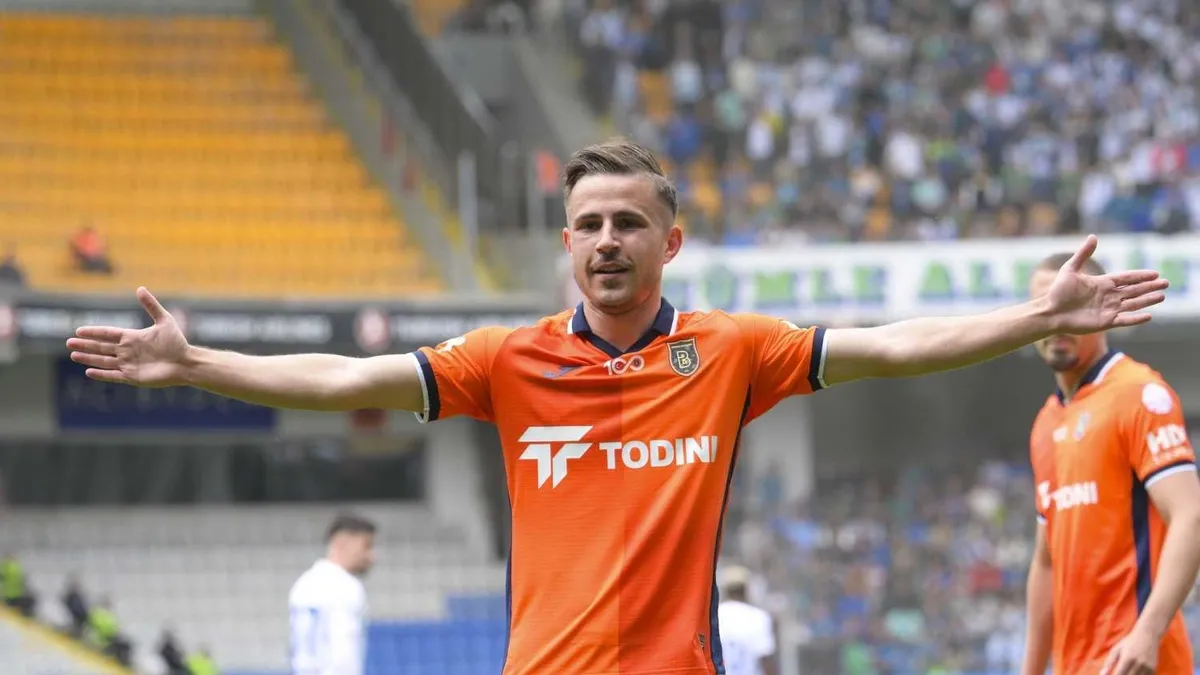 Pelkas yeniden PAOK'ta!