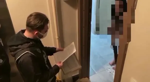 Son dakika: Teröristleri sahte pasaport ve sahte evraklarla yurt dışına kaçıran şebekeye ikinci dalga operasyon-2