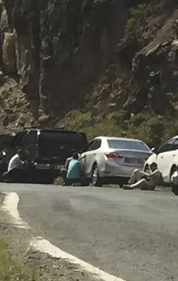 Kılıçdaroğlu'nun konvoyu iki ateş arasında kaldı