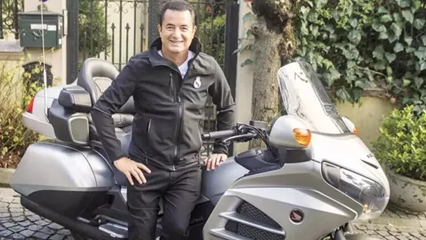 acun-ilicaliya-ne-oldu-son-dakika-acun-ilicali-motor-kazasindan-sag-kurtuldu-acun-ilicalinin-saglik-durumu-nas-1663603488761.jpeg Acun Ilıcalı'nın sağlık durumu nasıl? Acun Ilıcalı'ya ne oldu? Son dakika Acun Ilıcalı motor kazasından sağ kurtuldu!-4