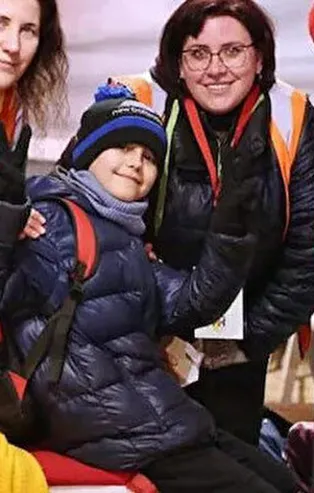 Dünya Ukrayna'dan Slovakya'ya tek başına geçen 11 yaşındaki çocuğu konuşuyor!