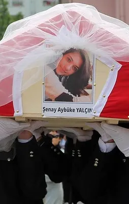 Şehit öğretmen Aybüke son yolculuğuna uğurlandı