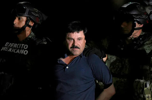 Uyuşturucu baronu El Chapo Joaquin Guzman'ın oğlu gözaltına alınınca kenti savaş alanına çevirdiler!