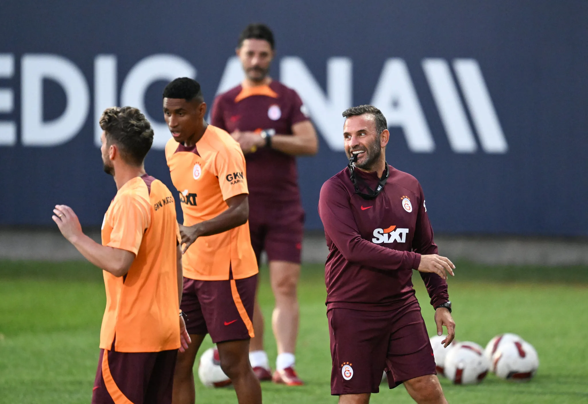 Galatasaray'da Okan Buruk'tan yönetime flaş talep! - 12