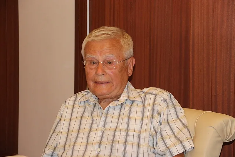 1780342565918.jpeg Annesine verdiği sözü tuttu: 91 yaşındaki mühendisten eğitime 500 milyon liralık dev bağış-2
