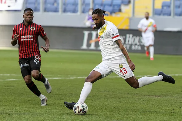 genclerbirligi-yeni-malatyaspor-1-1-mac-ozeti-1614352105911.jpg