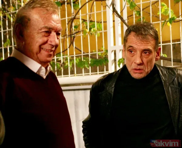 Civan Canova'ya veda! Cenaze töreninde ünlü oyuncular gözyaşlarına boğuldu: "Bizim yüreğimize bu acıyı koyup gitmeyecektin birader" - 31