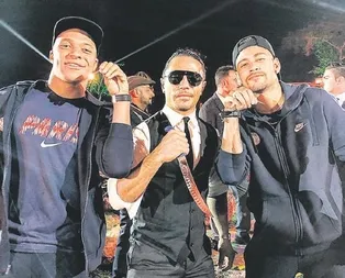 Nusret Gökçe PSGnin yıldızı Neymar’ı tuzladı