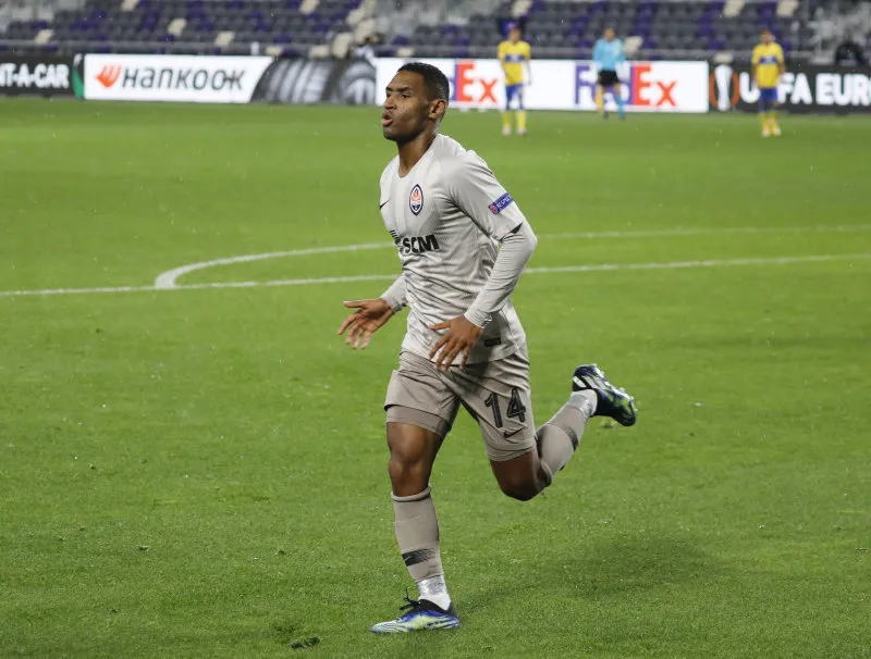 Ve Tete Galatasaray'da! Feshetme hakkı var - 4