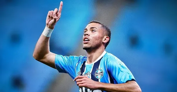 Fenerbahçe'nin rakibi Aston Villa Alysson'u bitirdi