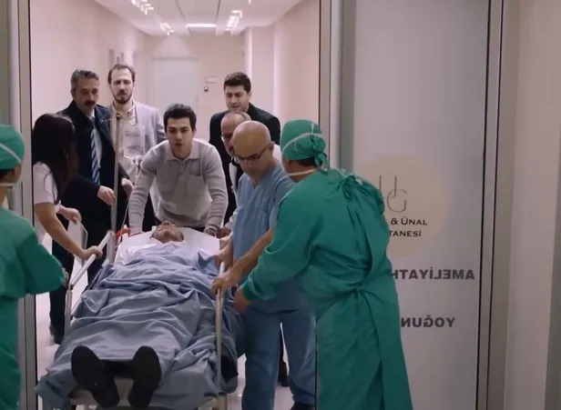 kizilcik-serbetinde-sac-bas-yoldurtan-senaryo-izleyici-1702220313131.jpg Kızılcık Şerbeti'nde saç baş yoldurtan senaryo! Bu gelişme izleyicinin yüreğine indirecek-4