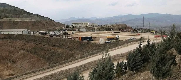 Erzincan’da toprak kayması!