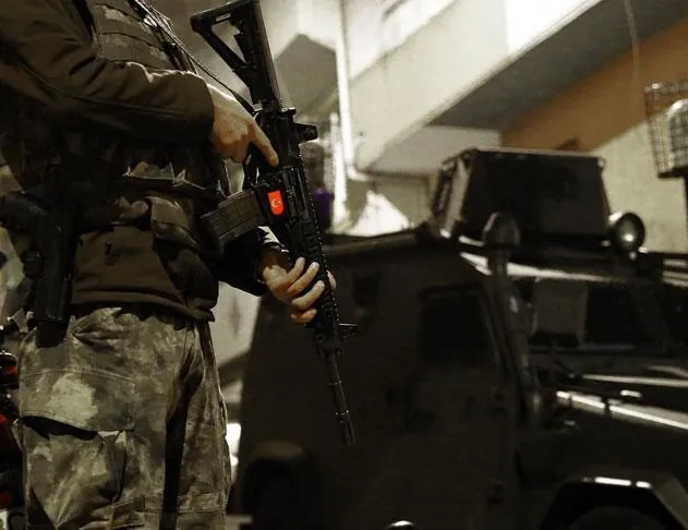 İstanbul’da terör operasyonu: 16 gözaltı