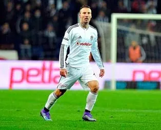 Alexis Delgado yönetimi kara kara düşündürüyor