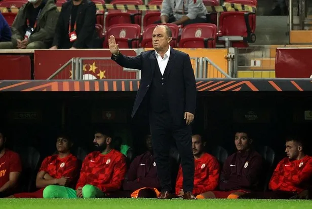 yonetim-ile-kriz-yasayan-fatih-terimden-kontra-riera-elmander-ve-arda-turan-surprizi-yolda-1641582269361.jpeg Yönetim ile kriz yaşayan Fatih Terim’den kontra! Riera, Elmander ve Arda Turan sürprizi yolda-4