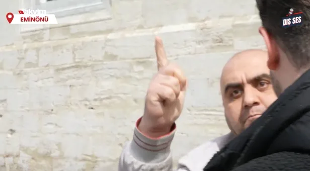 vatandas-kemal-kilicdaroglunun-seccade-skandalina-ne-diyor-ortalik-bir-anda-karisti-1680611031519.jpg Vatandaş Kemal Kılıçdaroğlu'nun seccade skandalına ne diyor? Ortalık bir anda karıştı "Sandıkta cevabını alacak"-6