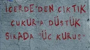 cukurdan-sonra-firtinalar-estirecek-uc-kurus-dizisi-ne-zaman-baslayacak-uc-kurus-dizisi-oyuncu-kadrosu-aciklandi-mi-1623160834936.jpg Çukur'dan sonra fırtınalar estirecek! Üç Kuruş dizisi ne zaman başlayacak? Üç Kuruş dizisi oyuncu kadrosu açıklandı mı?-2