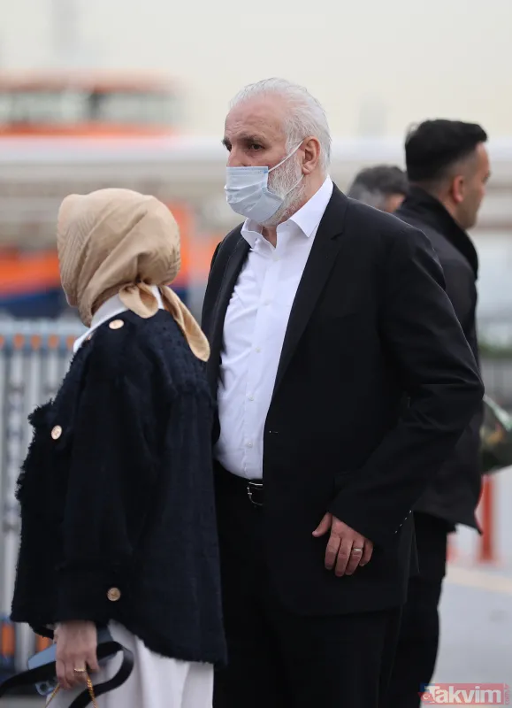 Hakan Ural Dolmabahçe Sarayı’nda gerçekleşen iftardan Başkan Recep Tayyip Erdoğan ile fotoğrafını paylaştı: "Sevmek ayıp mı yahu" - 20