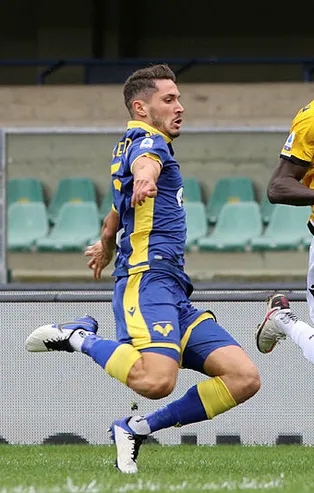 Trabzonspor'da rota İtalya! Milli stoper gündemde