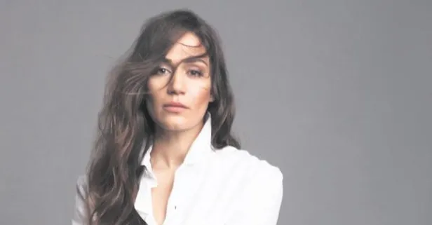 Özge Borak'ın eski eşleri Bülent Şakrak ve Ata Demirer için yaptığı itiraf şoke etkisi yarattı! Ayıp olmasın diye...