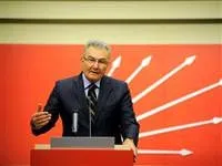 Deniz Baykal’dan ’ahlaksız’ tepki