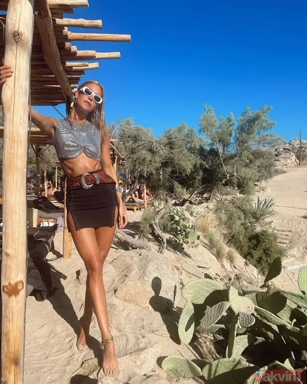 Çağla Şıkel ev halini paylaştı! 2 oğluyla yaşadığı 800 metrekarelik 9 odalı lüks villasına bakın! Emre Altuğ ile 8 yıl önce boşanmıştı... - 2